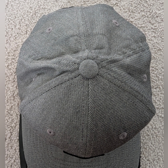 Travis Mathew Unstructured Slate Gray Golf Embroided Cap Snapback Hat Logo - Picture 3 of 7